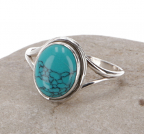 Indian silver ring with classic setting - turquoise