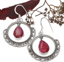 Decorated silver earring - Ruby quartz