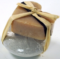 Soap set Heart on the Rock, 75 g soap on pumice stone, fair trade..