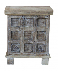 Antique wooden chest - model 5