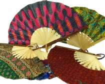 Covered bamboo fan 22cm