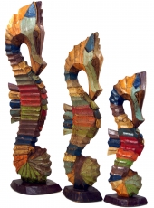 Wooden figure seahorse in 3 sizes - colorful stripes